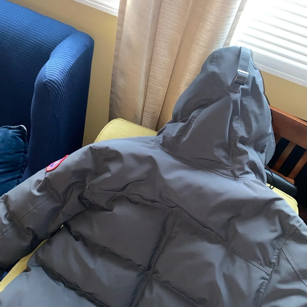 Canada Goose Mens MacMillan Slim Fit Hooded Parka - Picture 8 of 10